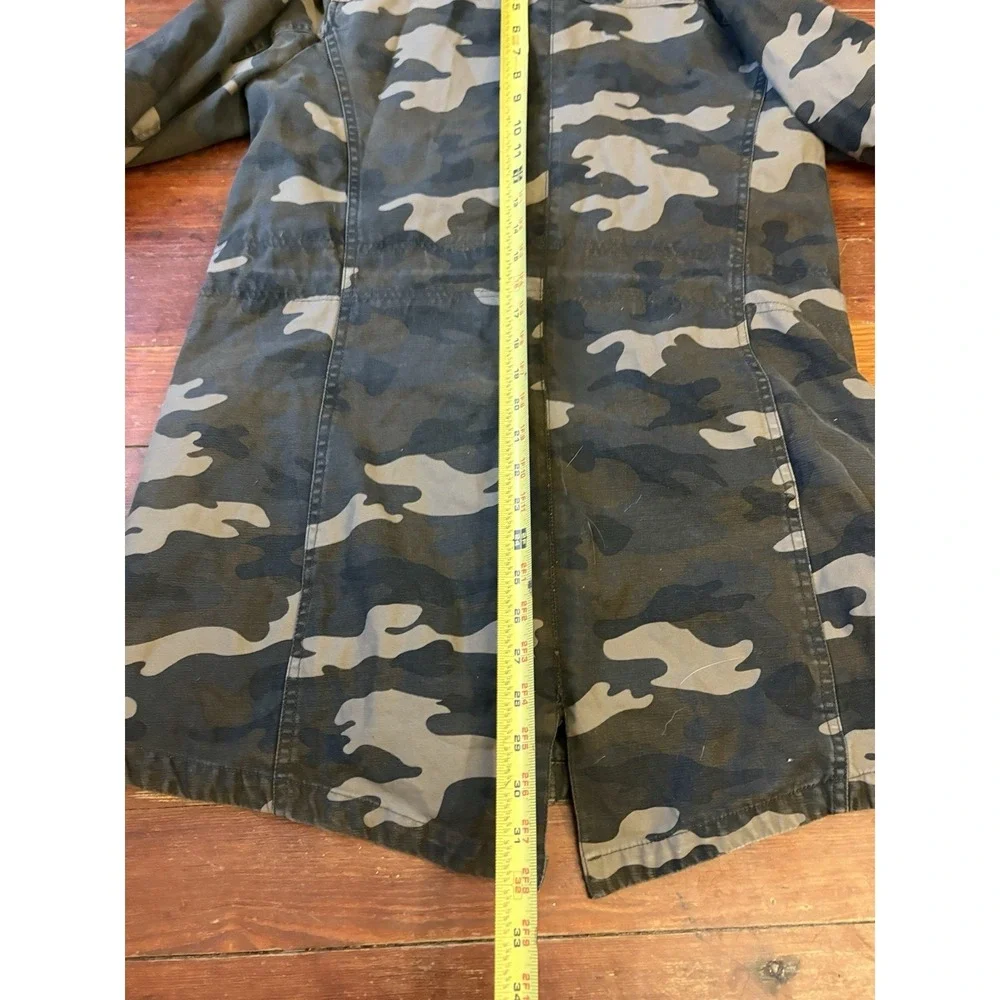 Levi's‎ Chore Woodland Camo Jacket Coat Women's Parka Hooded Size Medium